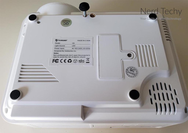 ویدئو پروژکتور خانگی Bomkaer C9 با کیفیت Full HD 1080P