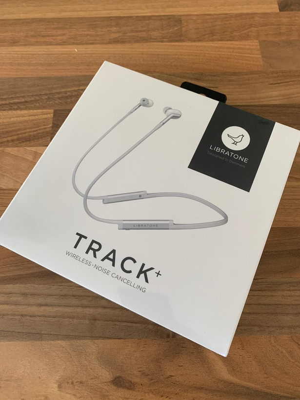 هدفون بیسیم داخلگوشی Libratone TRACK+ با حذف نویز هوشمند، بلوتوث 4.1 و باتری 8 ساعته – مشکی Stormy